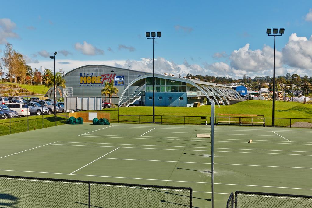 Albany Oak Motel Auckland Exterior photo